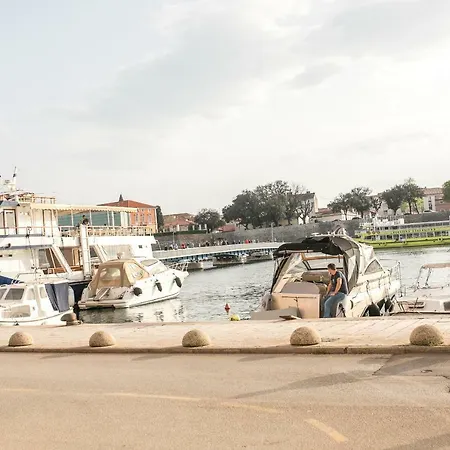 דירה Midtown Center